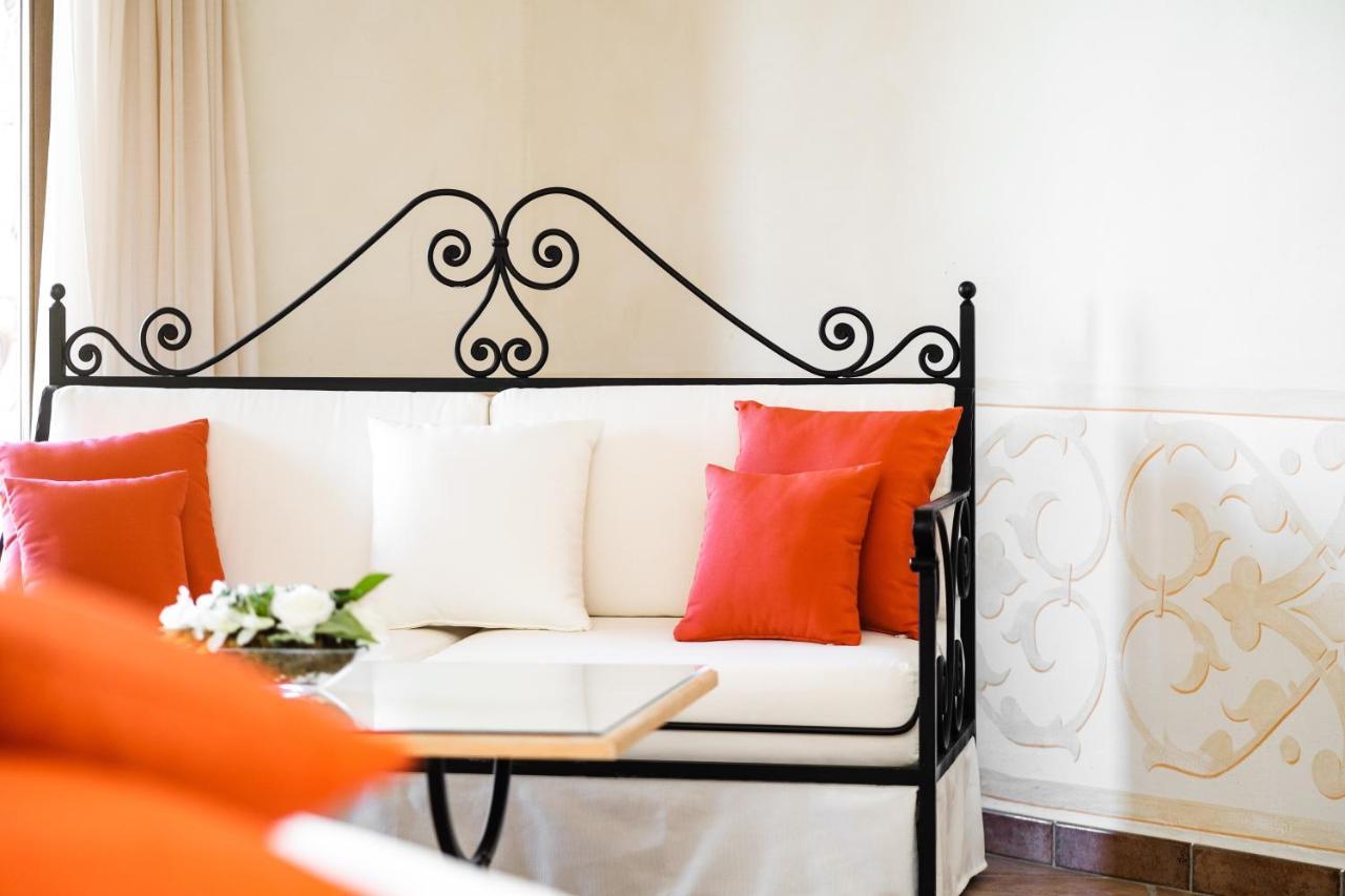 Lh Hotel Pozzo Sacro Ольбія Екстер'єр фото